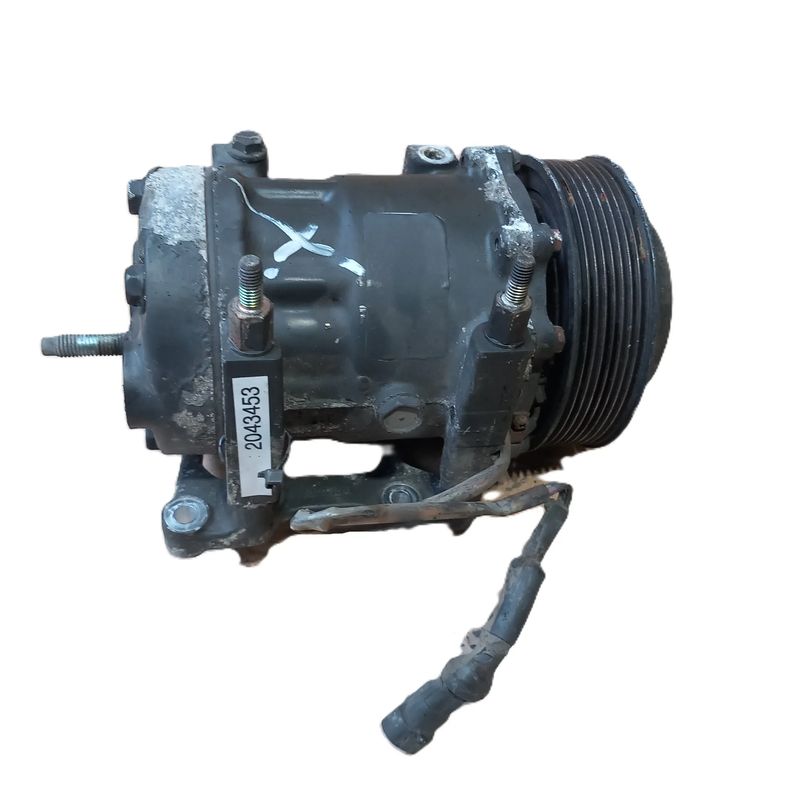 b822bc7d8cb8d09941f4ba7cc86c1811