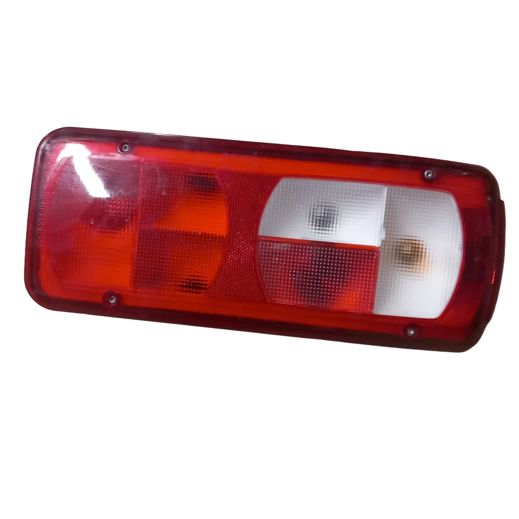 LAMPA TYŁ TYLNA LEWA DAF OE 1875580 XF 106 105 CF