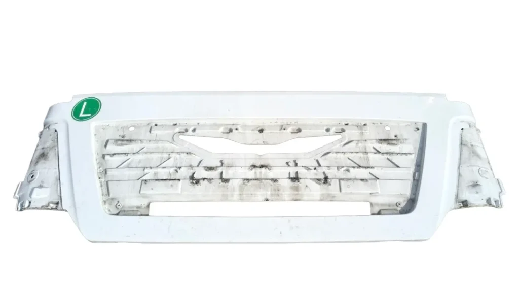 GRILL ATRAPA WLOTU POWIETRZA MASKA MAN OE TGX 81.61110.609