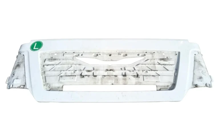 GRILL ATRAPA WLOTU POWIETRZA MASKA MAN OE TGX 81.61110.609