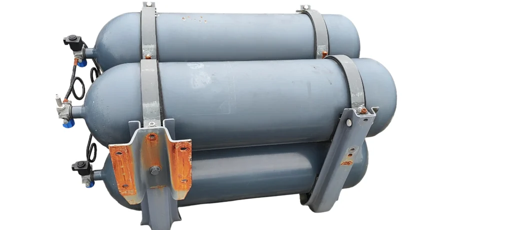 ZBIORNIK CNG  320/1110/75L DO CNG WRAZ Z ZAWOREM